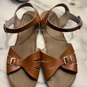 Saltwater Brown Leather Sandals size 8